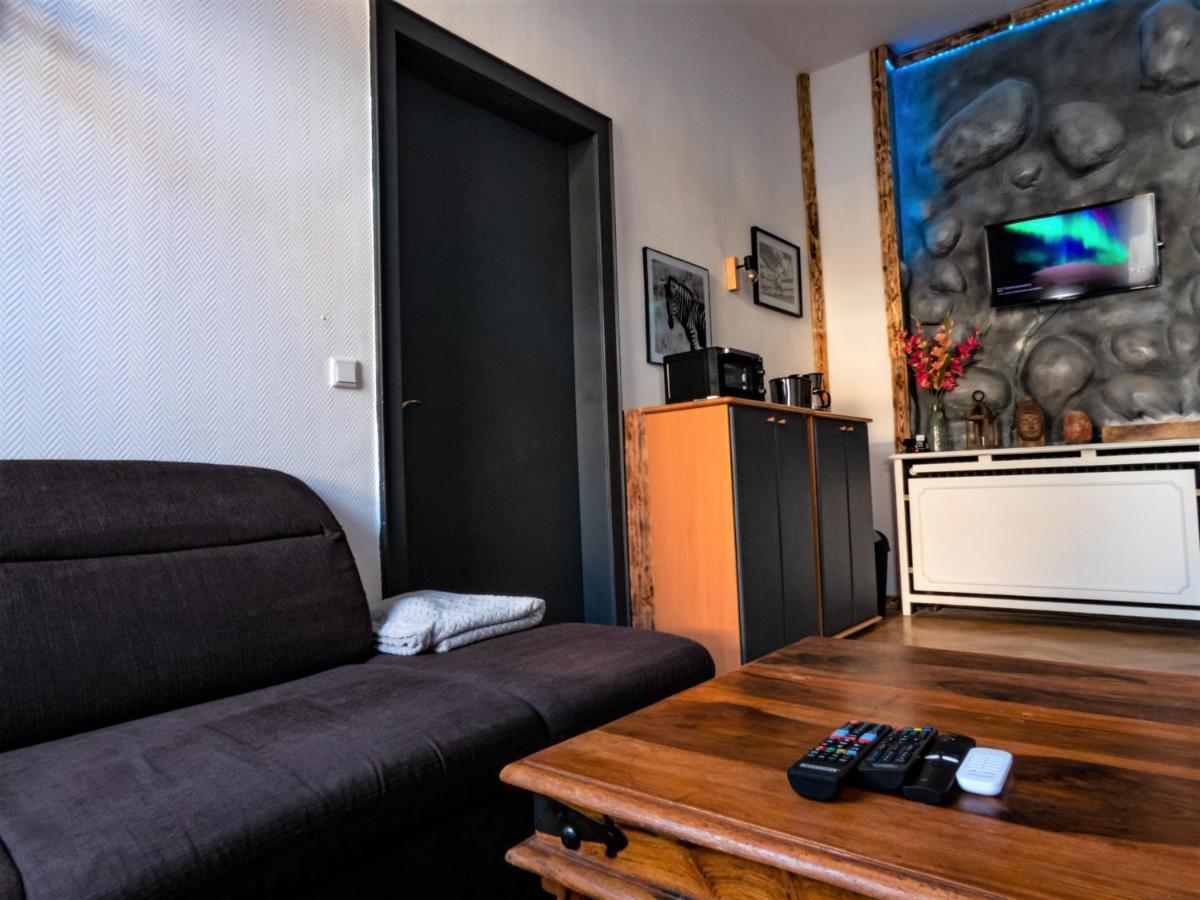 #213 Lux-Room - Zentrum Neuss - Naehe Duesseldorf Messe Mit Netflix & Prime Extérieur photo
